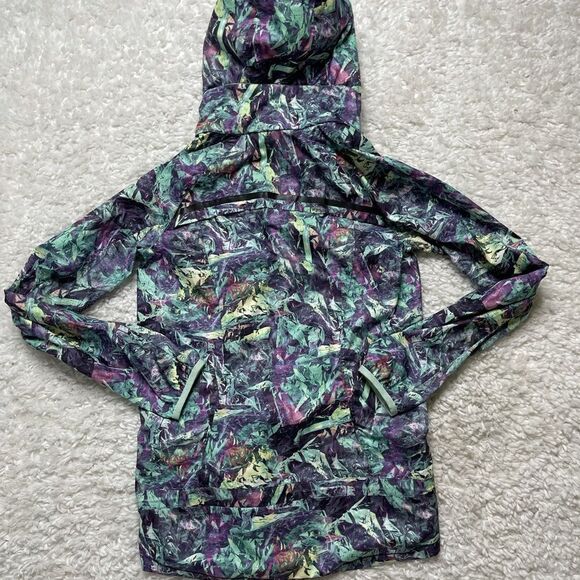 Lululemon Miss Misty Jacket II in Iridescent Multi Hooded Full Zip - Picture 4 of 7